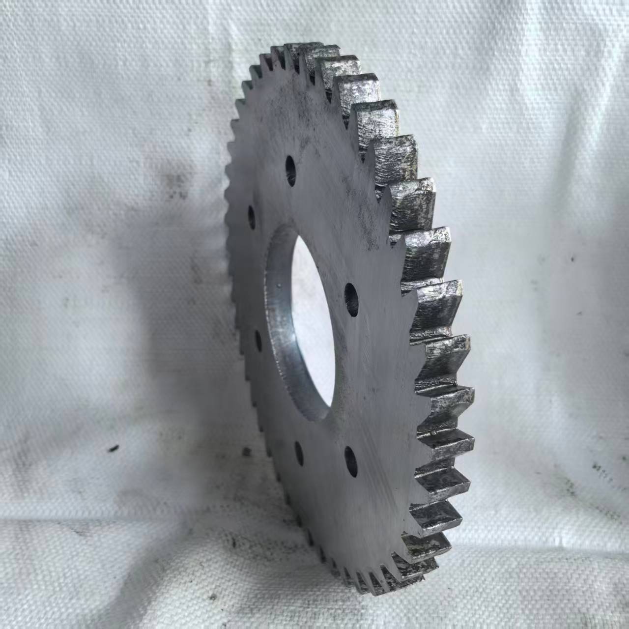 Que vantagens você obtém com a Xinzhe Tools, um fabricante dedicado de lâminas de borracha para cracker?